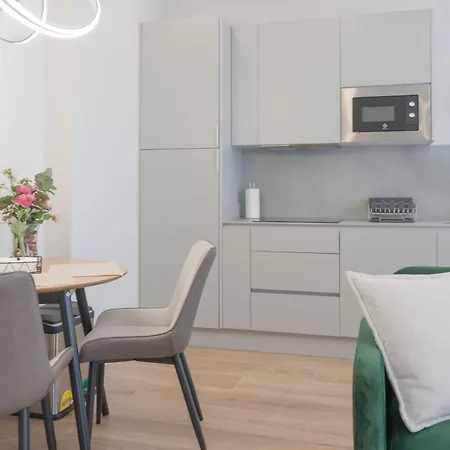 شقة Avg La Guia 267