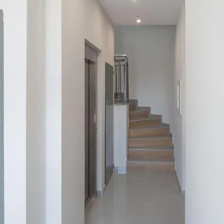 Avg La Guia 267 شقة *