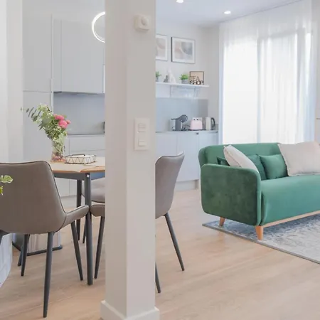 Avg La Guia 267 خيخون