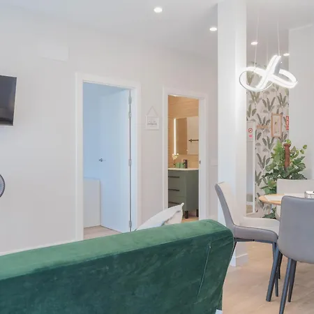 Avg La Guia 267 خيخون